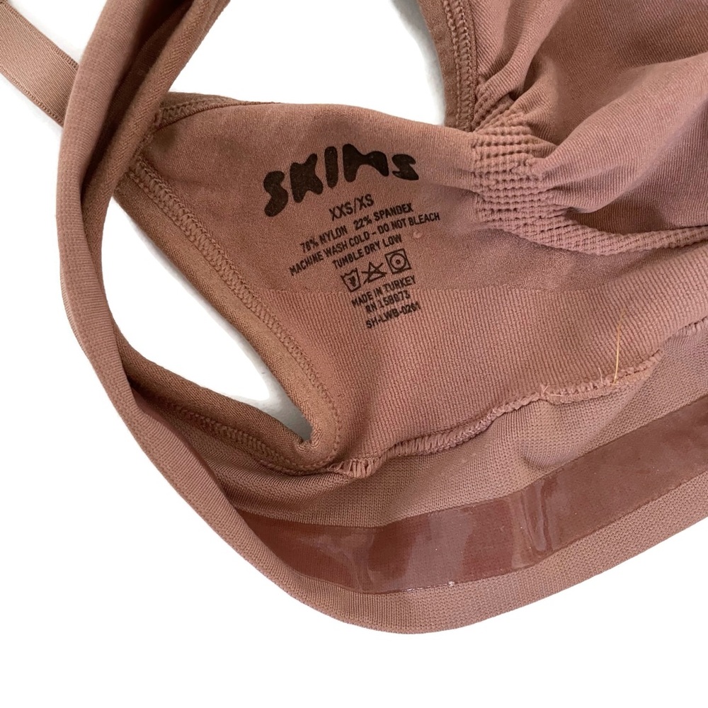 Skims Low Back Sculpting Bralette Gem